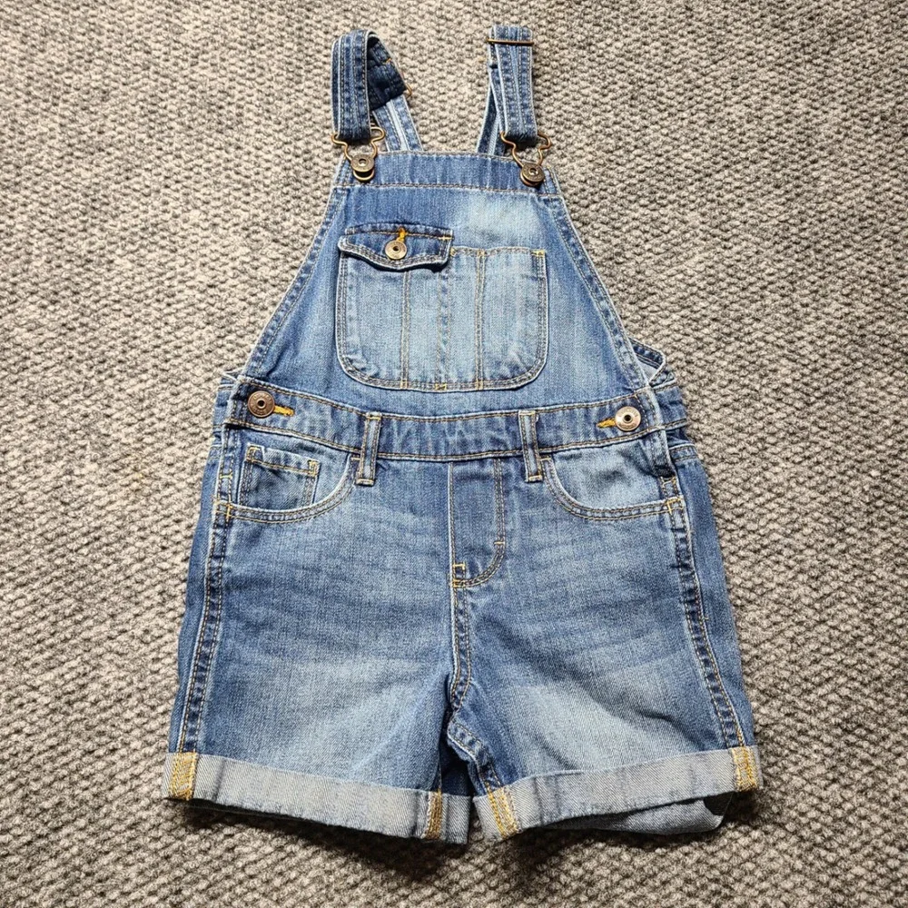 OshKosh Bgosh Kids Denim Shortalls Medium Wash Blue Vestbak Overalls 6/6X
